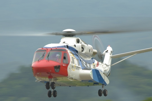 China's Biggest Ever Helicopter, AC313A Flies for the First Time