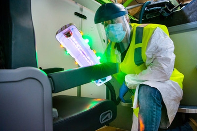 Boeing Designs Ultravoilet Wand to Sanitize Aircraft Interiors
