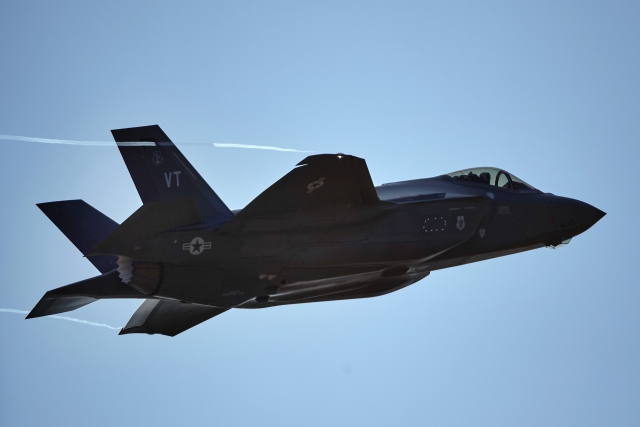 Lockheed Martin Submits F-35 Proposal to Swiss Government