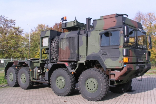 Bundeswehr Orders Heavy Tractor Trailers from Rheinmetall