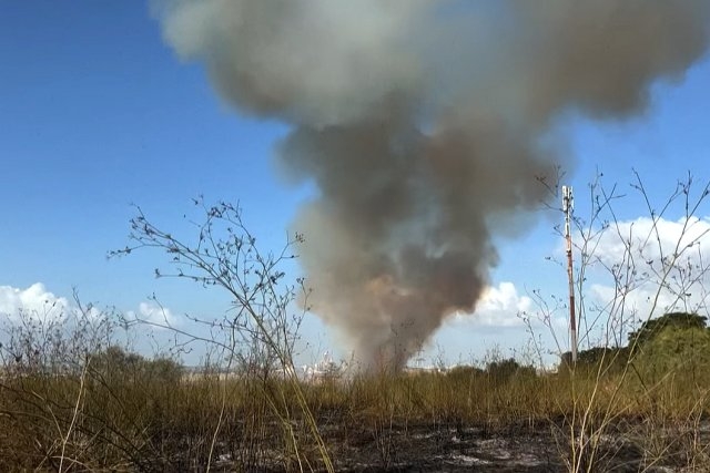 Houti Hypersonic Missile Strikes Central Israel As Iron Dome Fails