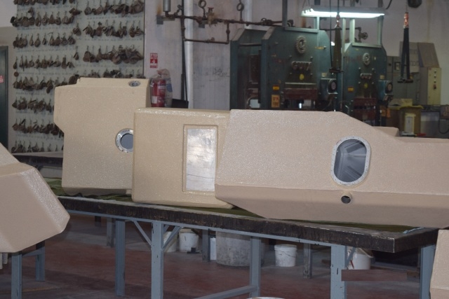 Israeli Firm Unveils Self-sealing Fuel Tank for ground vehicles, helicopters and UAVs