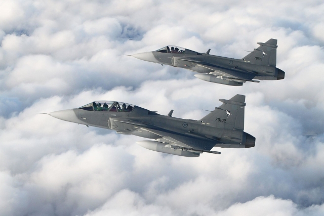 Saab Displays Gripen-E Model at Thailand Defense Show