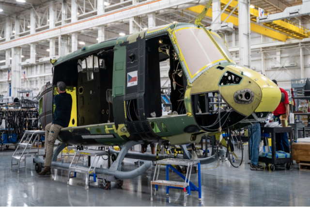 Bell Kickstarts Production of AH-1Z Choppers for the Czech Republic
