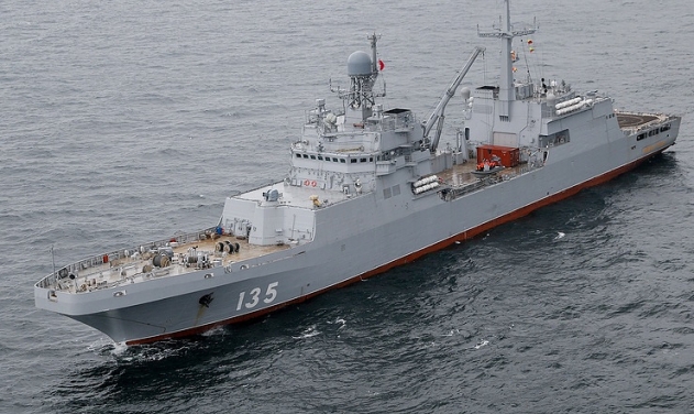 Russia’s New Amphibious Assault Ship Completes Sea Trials