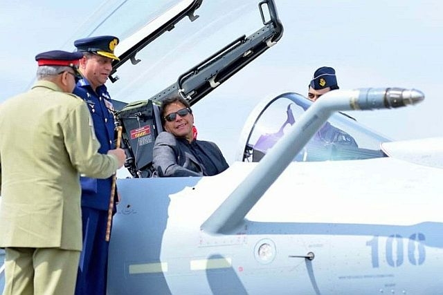 Pakistan Inducts Six Chinese-made J-10CE fighter jets 