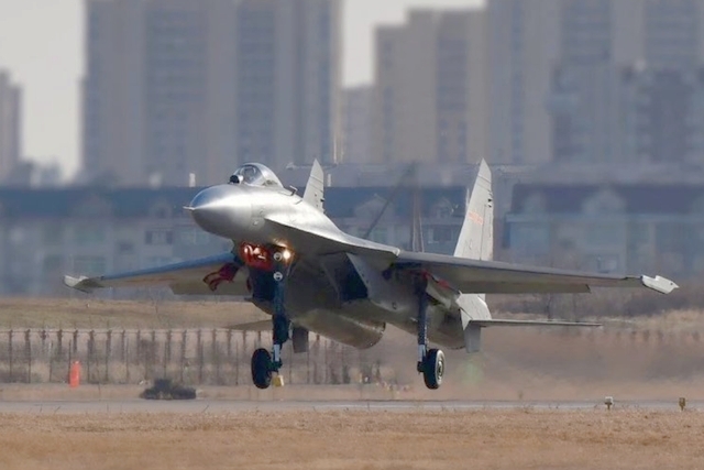 Chinese J-11B Jet Upgraded with AESA Radar Enters Series Production: Reports