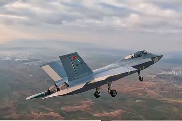 Turkish KAAN Fighter Jet Performs Maiden Flight