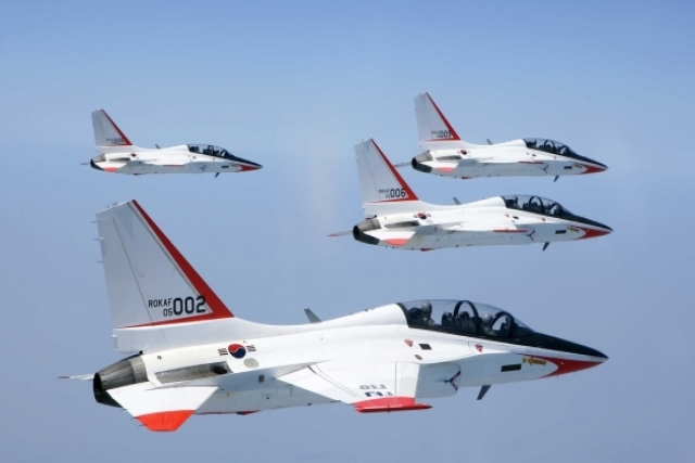 USAF to Lease KAI T-50As Ahead of  Training With T-7As