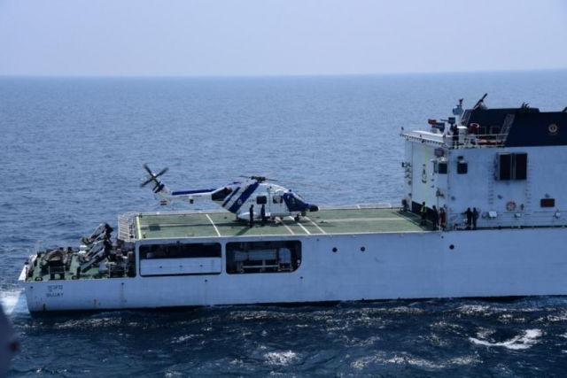 India’s Advanced Light Helicopter Demos Deck Ops in Ship-Borne Trials
