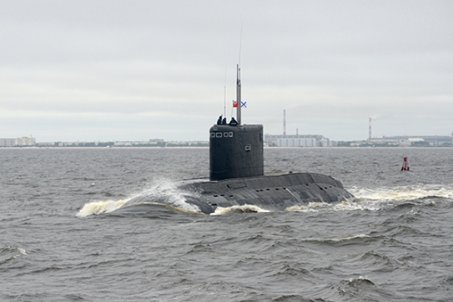 Russia Developing Ship to Lift 7 Nuclear Submarines Sunk in Arctic Waters