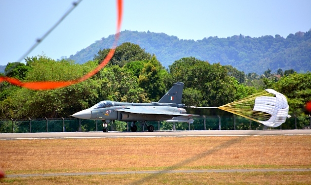 Spectacular debut by Indian LCA Tejas fighter jet at Malaysian airshow