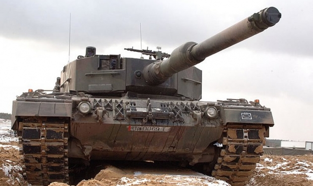 KMW Awarded €760M Contract To Upgrade 104 German Leopard 2 Battle Tanks
