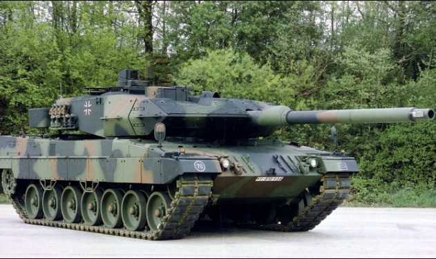 Spain Considering Supply of Mothballed Leopard Tanks, ASPIDE anti-aircraft Missiles to Ukraine