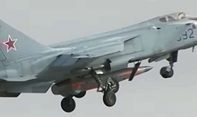 Kazakhstan Air Force MiG-31 Crashes, Pilots Bail Out