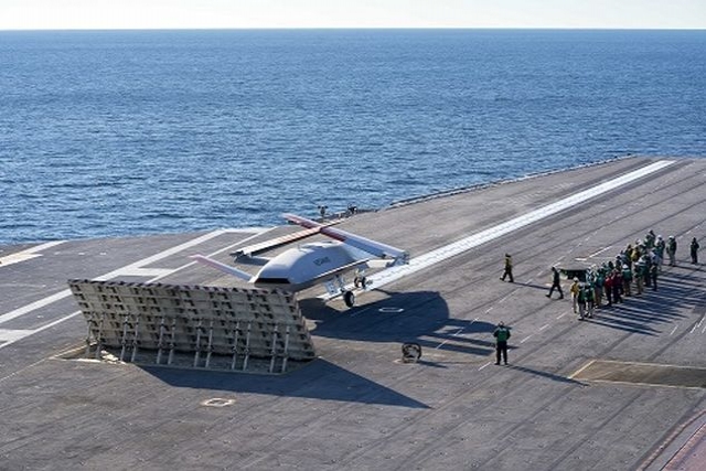 Boeing’s MQ-25 Unmanned Refueller Maneuvered on Carrier Deck Using Hand Signals