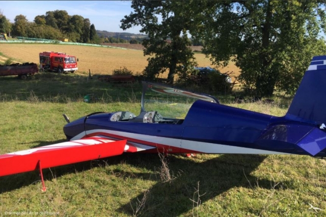 Engine of French Air Force’s Extra 330 Aircraft Fails
