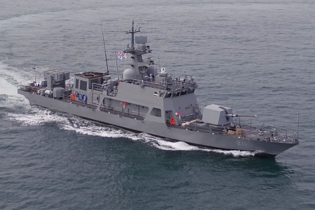 Seven Injured as Grenade Explodes on S.Korean Vessel During Naval Drills 