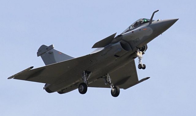 Qatar Signs Deal to Buy 12 Rafale Jets, Retains Option for 36 More