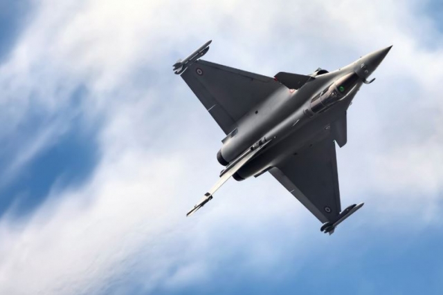 Indonesia Seeks Rafale Jets, Submarines, Warships in Defence Cooperation Deal with France