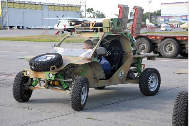 Russia Using All-terrian Tactical Buggies in Ukraine