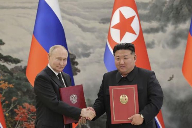 First Batch of North Korean 130mm Artillery Shells Arrive in Russia