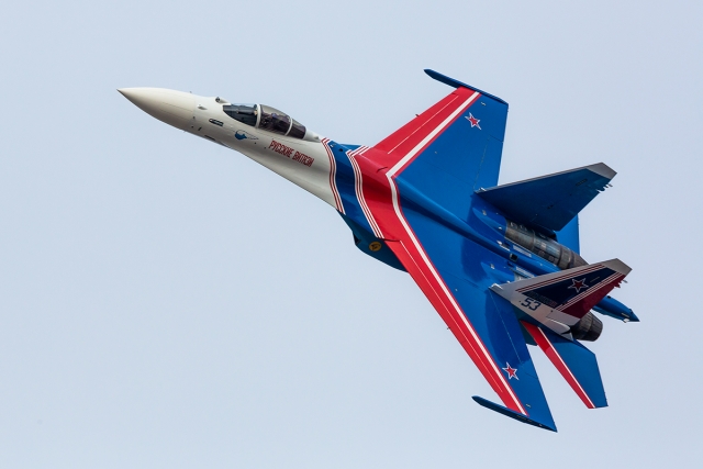 Russian Knights Commence Aerobatics Training with Su-35S Fighter Jets