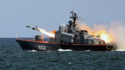 Russian Warships Launch Cruise Missiles Against Islamic State in Syria