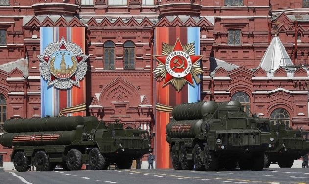 Indian Cabinet Approves S-400 Air Defense Systems Deal with Russia