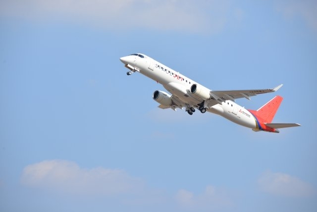 Mitsubishi Halves SpaceJet Budget, Delivery in or after FY2021 