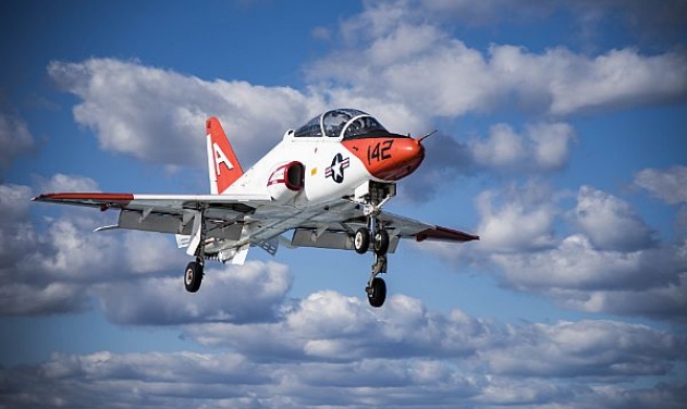 U.S. Navy T-45 Goshawks Collide in Mid-air; Pilots of one Eject, Another Lands Safely