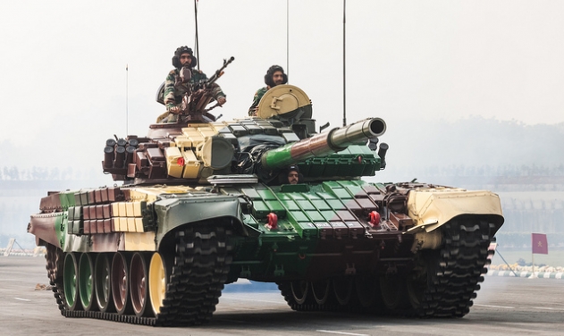 Russia, Israel Compete To Upgrade India’s T-72 Tanks
