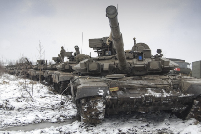 Russian Military Receives Modernized T-72B3 Tanks