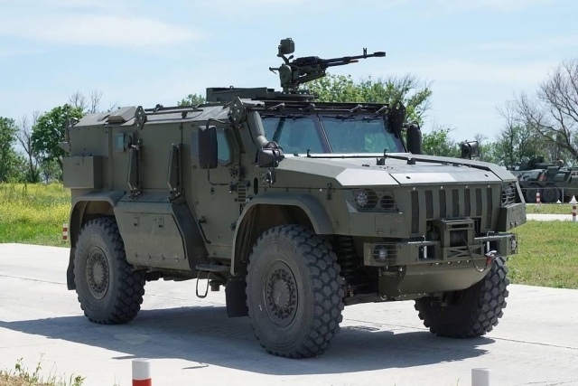 Air-dropped Typhoon Armored Vehicle Delivery to Russian Paratroopers from 2021