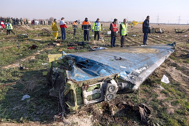 Ukrainian, Iranian Investigators Could Together Decode Passenger Jet’s Black Box