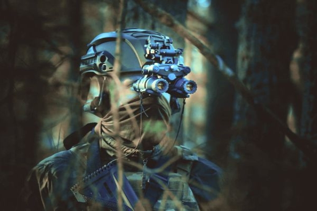 French Army Receives First Stereoscopic Night Vision Binoculars