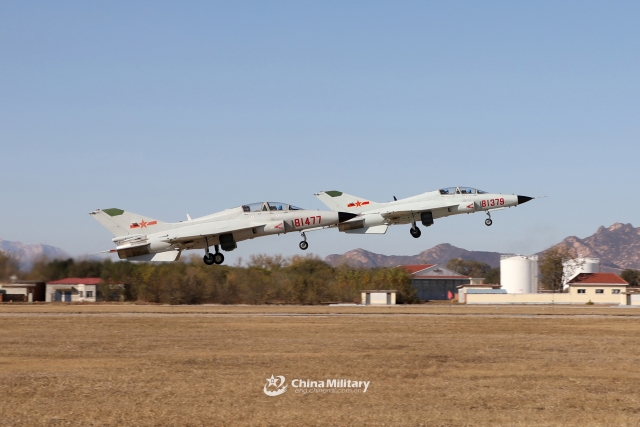 Naval Variant of China’s JL-9 Trainer Makes First Flight