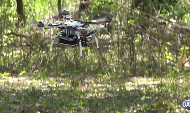 Darpa Flight Tests Fast Lightweight Autonomous Quadcopter Darpa Flight Tests Fast Lightweight Autonomous Quadcopter